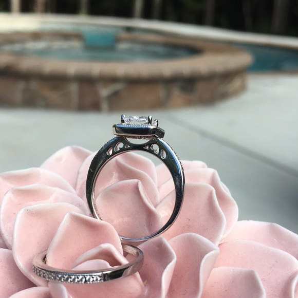 Princess cut SS CZ Bridal Set - Sz 7 - Picture 2 of 7